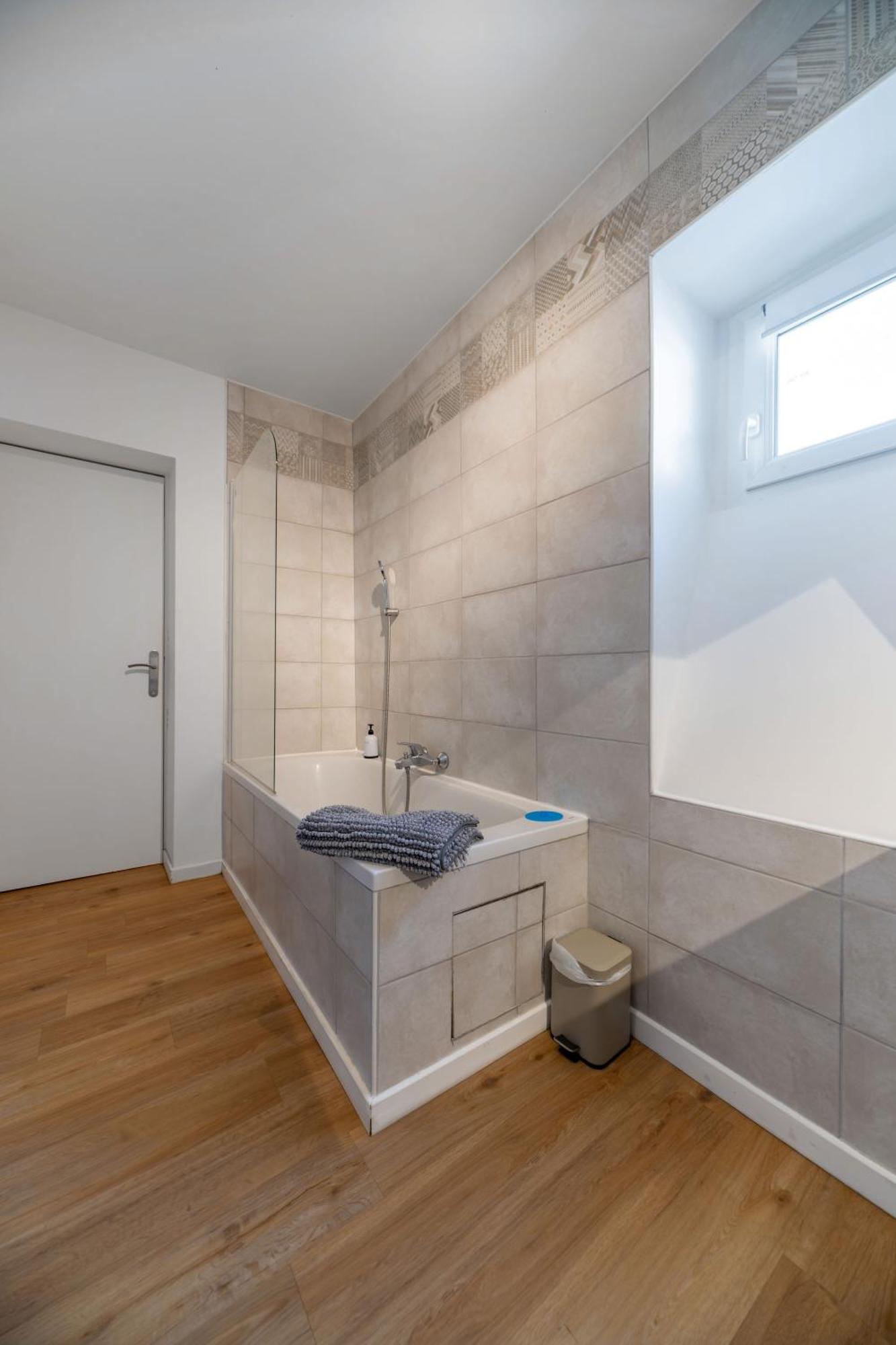 Le Celestin - Appartement 2 Chambres Avec Jardin En Centre Ville Vichy Exterior foto