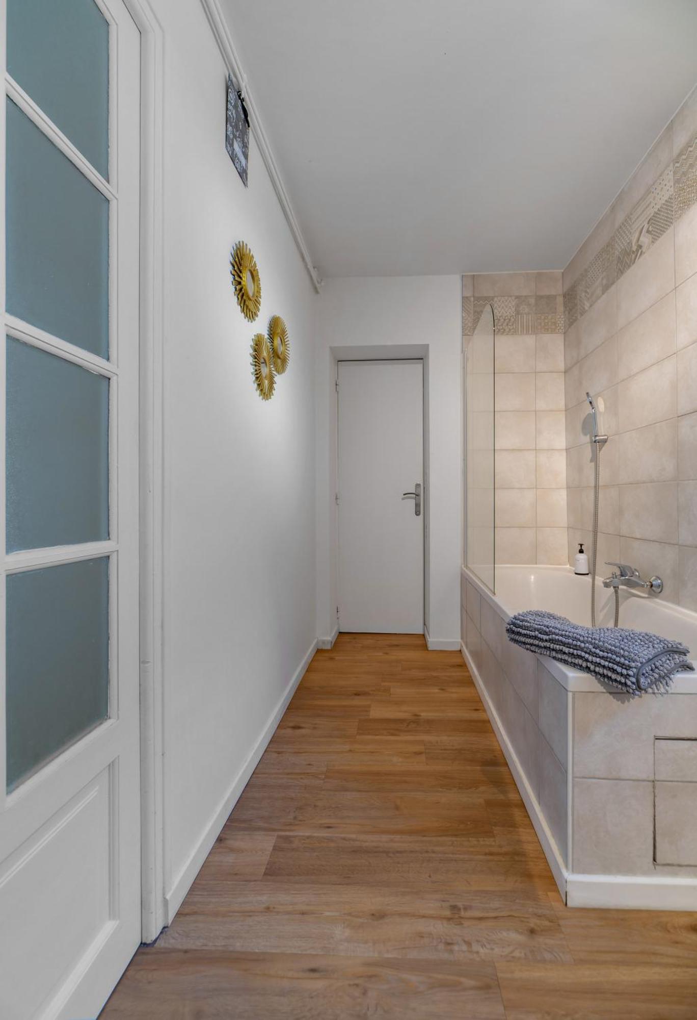 Le Celestin - Appartement 2 Chambres Avec Jardin En Centre Ville Vichy Exterior foto