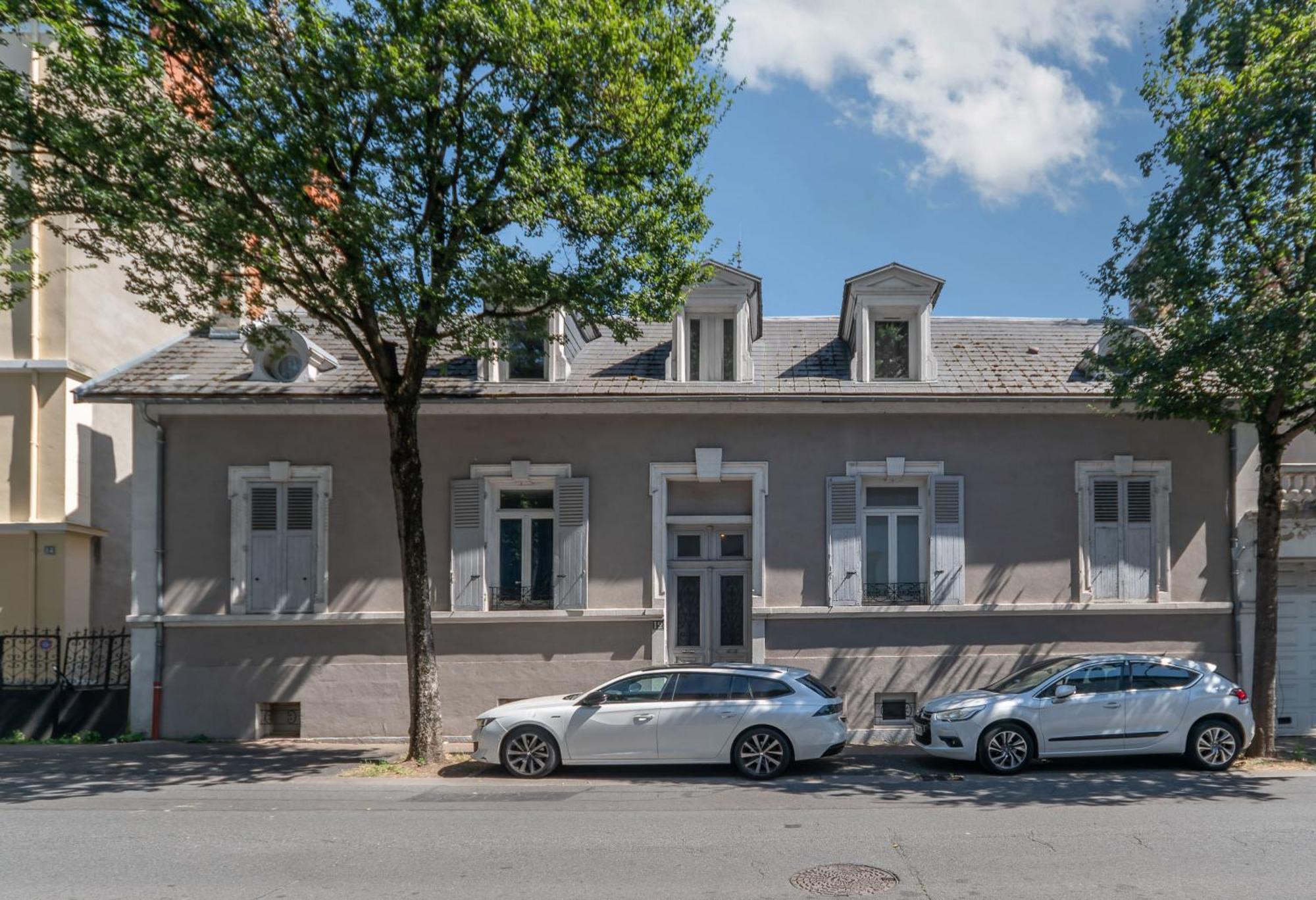 Le Celestin - Appartement 2 Chambres Avec Jardin En Centre Ville Vichy Exterior foto